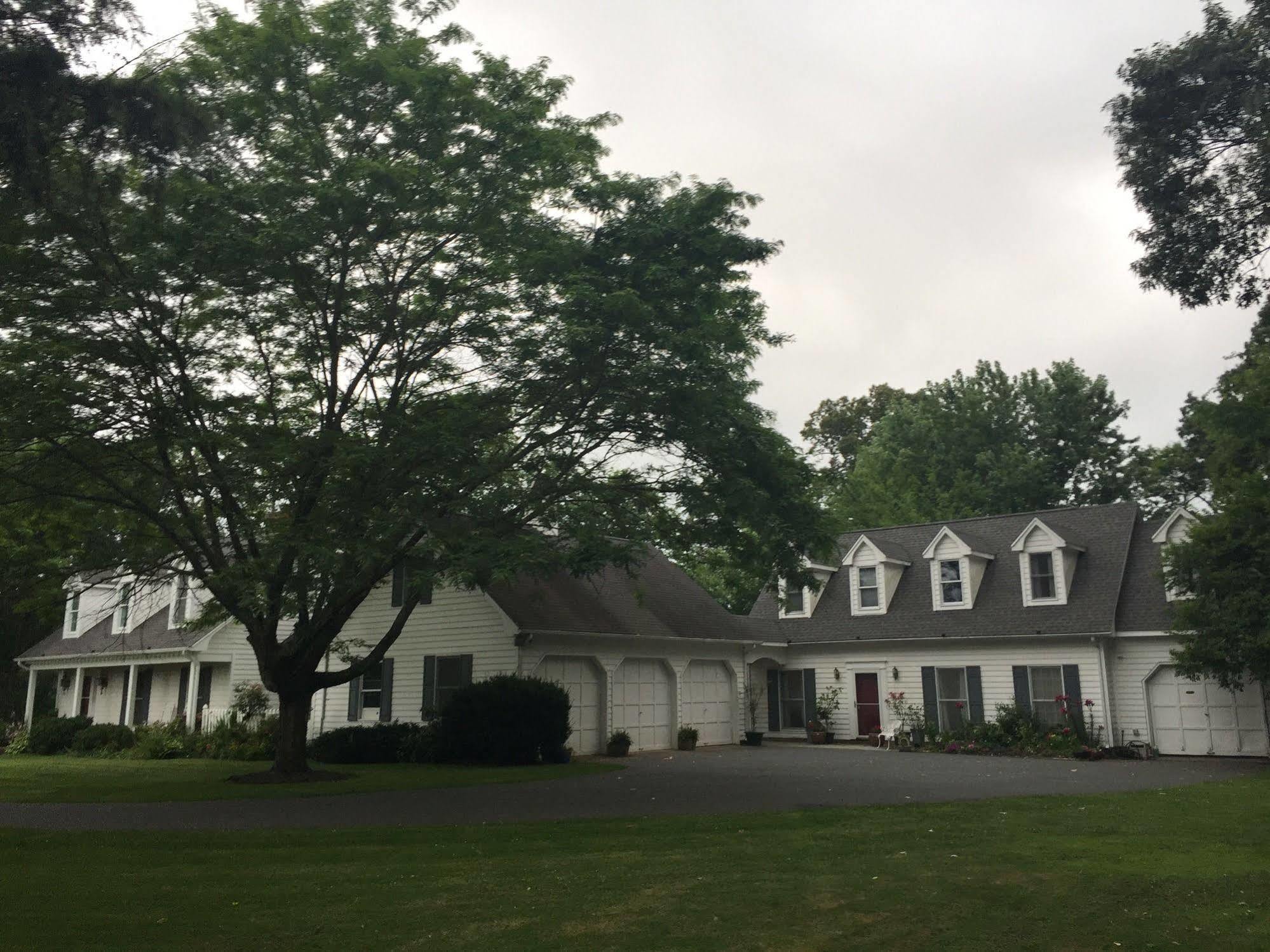 Miles River Guest House Easton Exterior foto